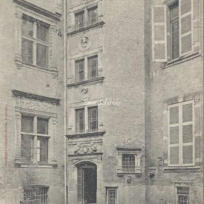 105 - Hôtel de Lasbordes, XVI° siècle