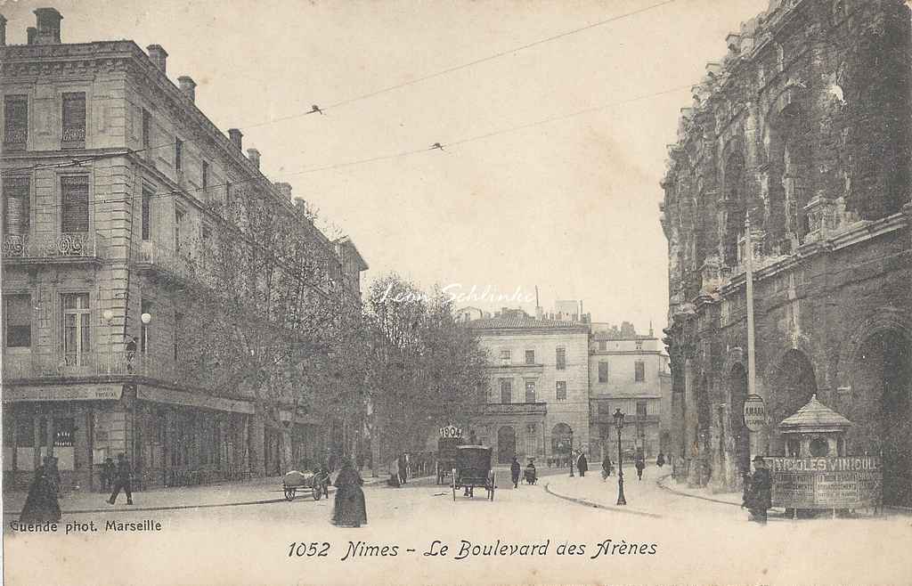 1052 - Le Boulevard des Arènes