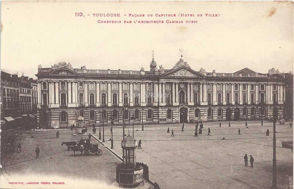 110 - Façade du Capitole - Hôtel de Ville