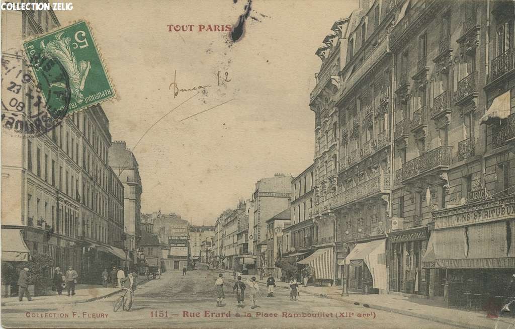 1151 - Rue Erard à la Place Rambouillet