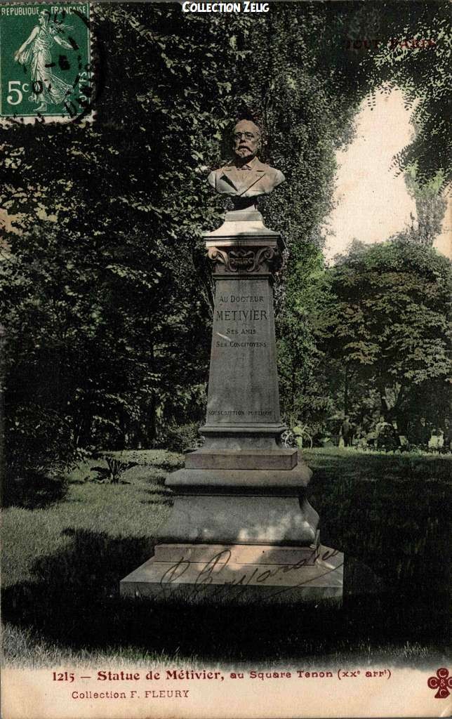 1215 - Statue de Métivier au Square Tenon