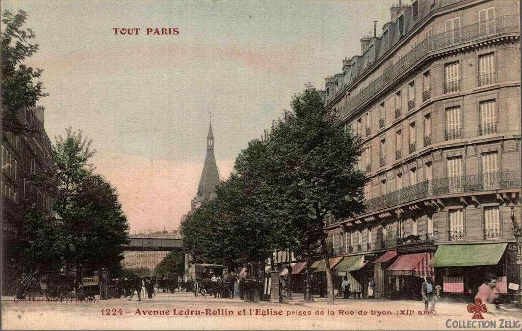1224 - Avenue Ledru-Rollin et l'église prises de la Rue de Lyon