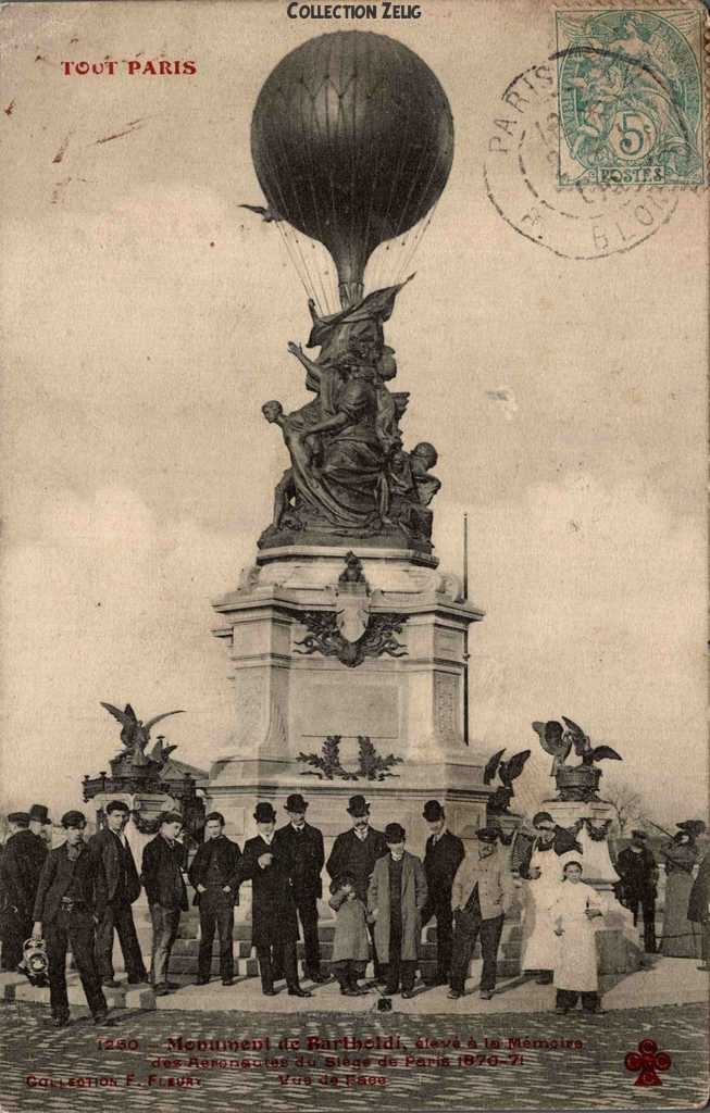 1250 - Monument de Batholdi - Aux Aéronautes du Siège de Paris