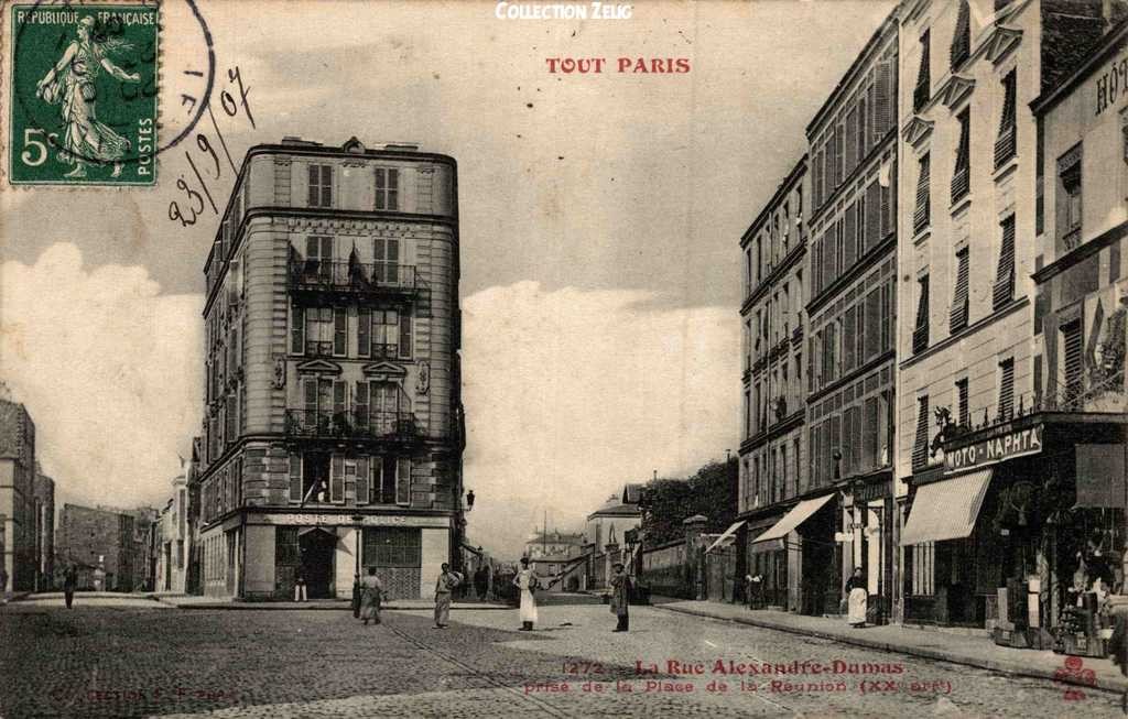 1272 - La Rue Alexandre-Dumas prise de la Place de la Réunion