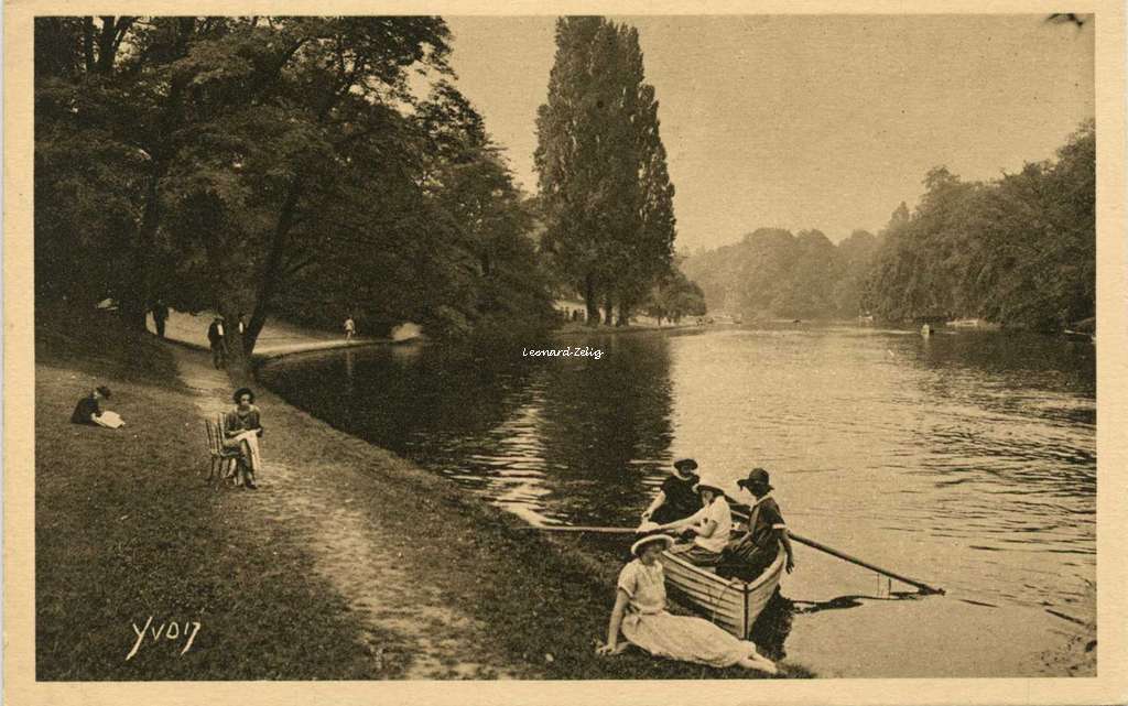 153 - Le Lac du Bois de Boulogne