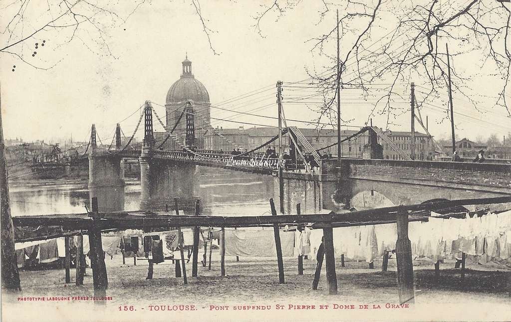 156 - Pont suspendu St-Pierre et Dôme de la Grave