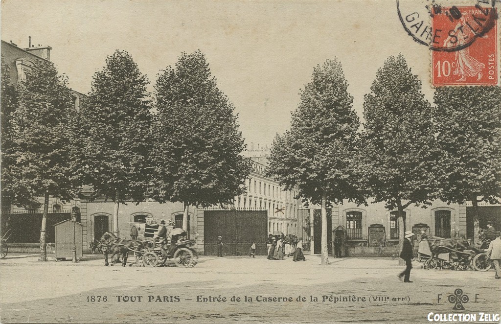 1876 - Entrée de la Caserne de la Pépinière