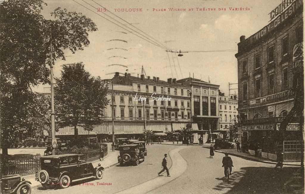 215 - Place Wilson et Théâtre des Variétés