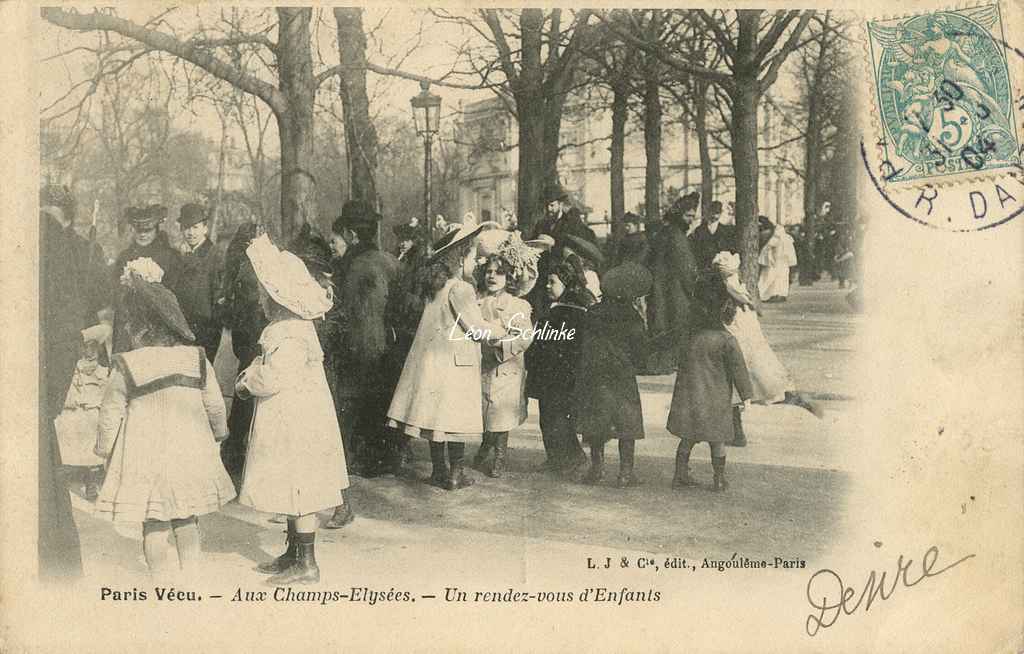 22 - Aux Champs-Elysées - Un rendez-vous d'Enfants