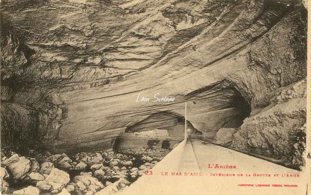 23 - Le Mas d'Azil - Intérieur de la Grotte et l'Arize