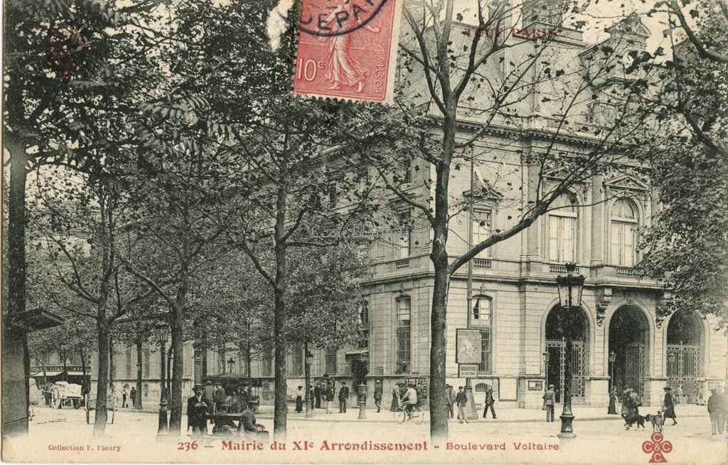 236 - Mairie du XI° arrondissement - Boulevard Voltaire