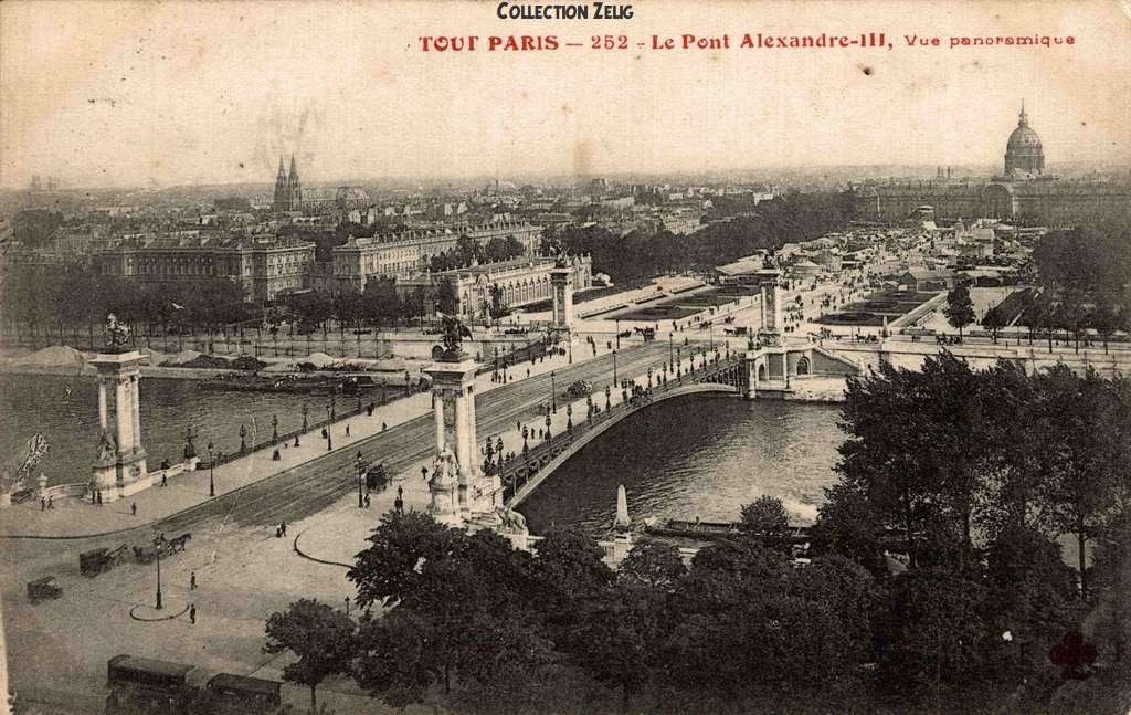 252 - Le Pont Alexandre III - Vue panoramique