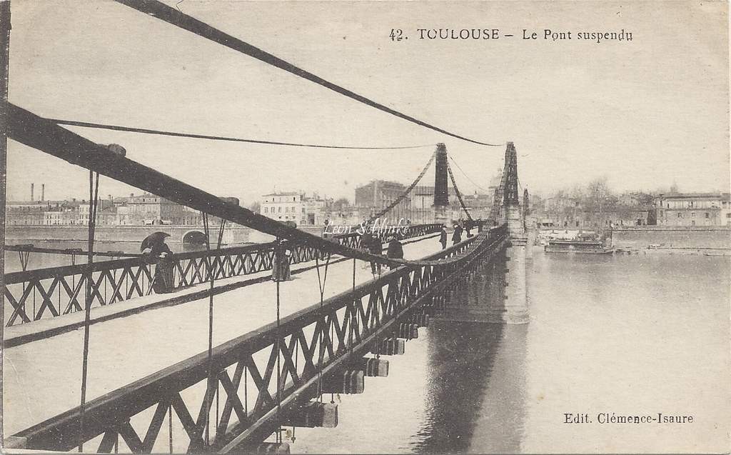 42 - Le Pont Suspendu