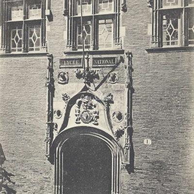 43 - Porte du Lycée - Ancien Hôtel de Bernuys
