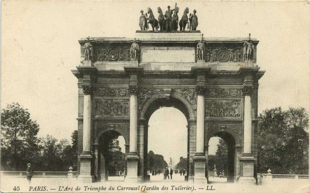 45 - PARIS - L'Arc de Triomphe du Carrousel (Jardin des Tuileries)