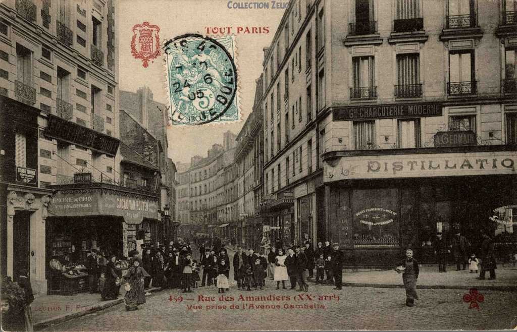 459 - Rue des Amandiers - Vue prise de l'Avenue Gambetta