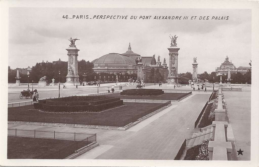 46 - Perspective du Pont Alexandre III et des Palais