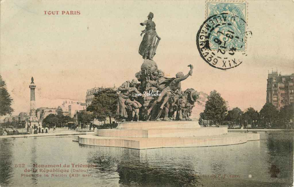 522 - Monument du Triomphe de la République, place de la Nation
