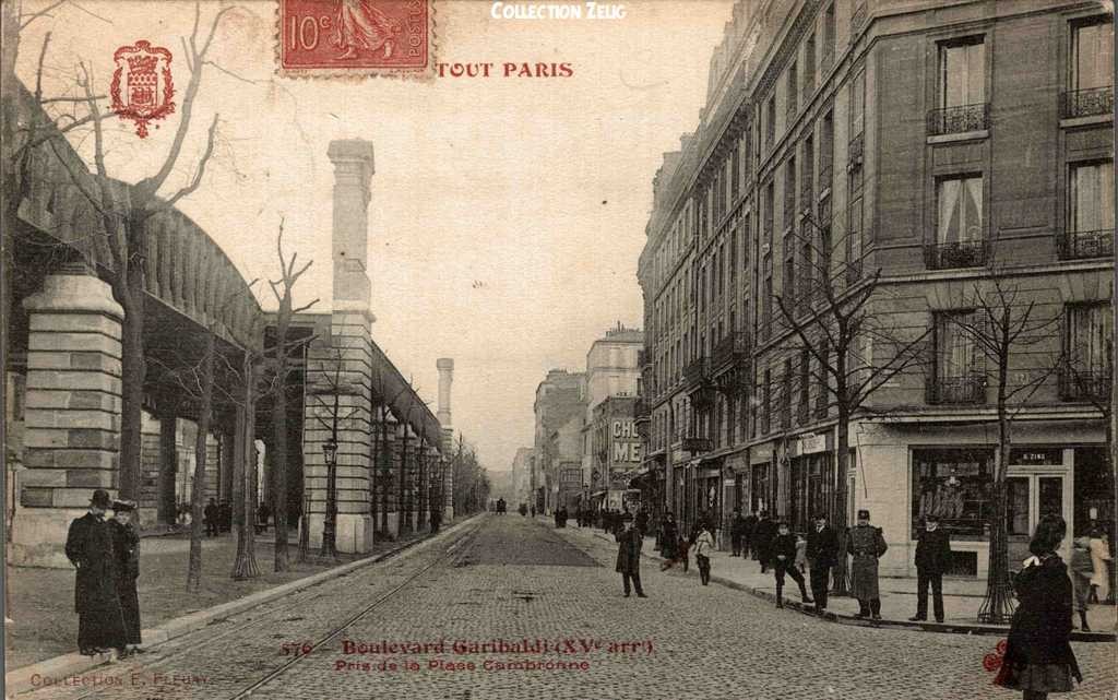 576 - Boulevard Garibaldi pris de la Place Cambronne