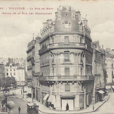 68 - Rue de Metz, angle de la Rue des Marchands