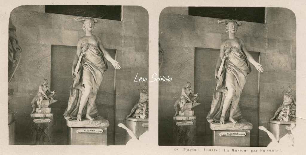 68 - Paris - Louvre - La Musique par Falconnet