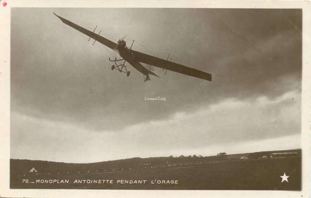 76 - Monoplan Antoinette pendant l'orage