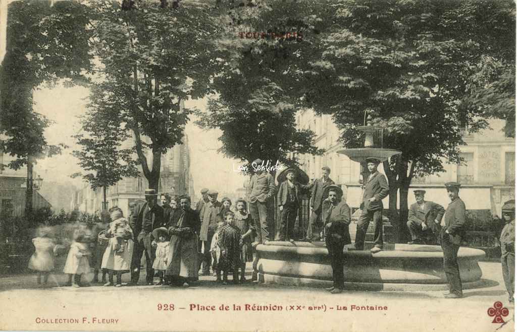 928 - Place de la Réunion - La Fontaine