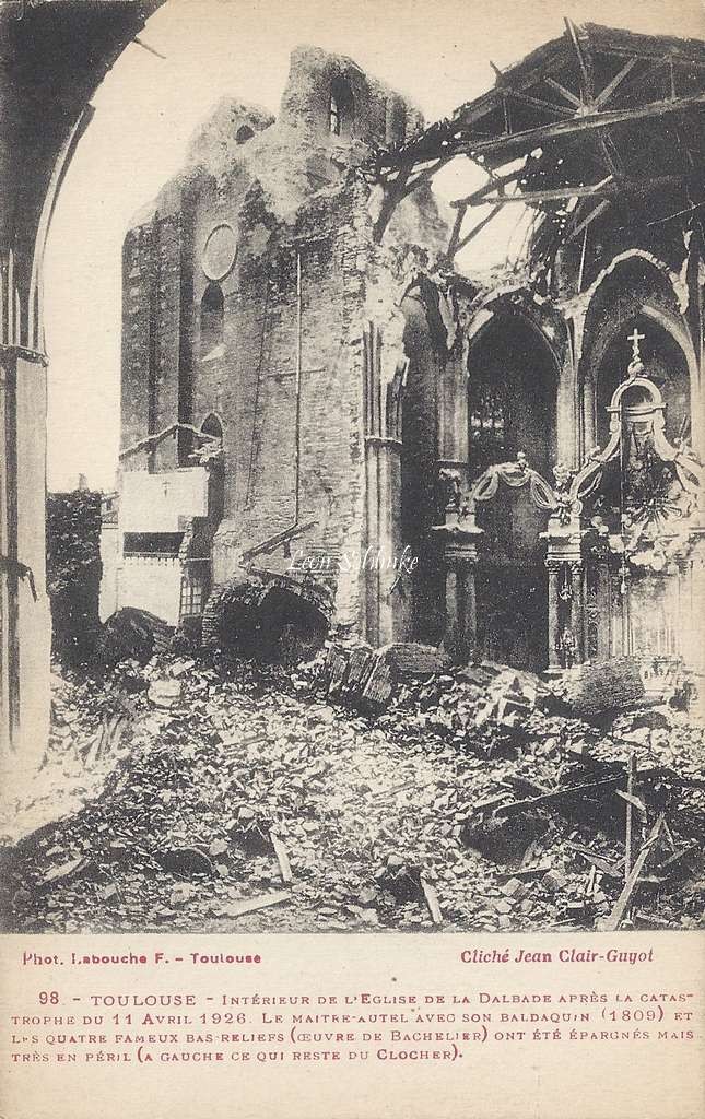 98 - Intérieur de l'église de la Dalbade le 11 avril 1927