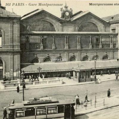 Abeille 161 - PARIS - Gare Montparnasse
