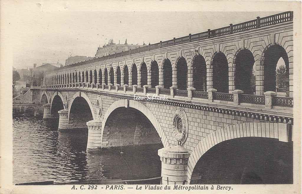 AC 292 - Le Viaduc du Métropolitain à Bercy