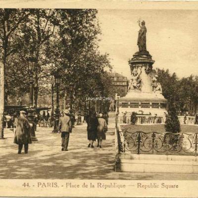 AL 44 - PARIS - Place de la République