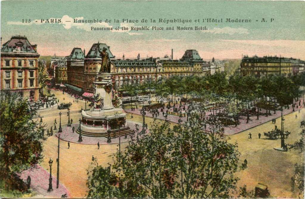 AP 125 - PARIS - Ensemble de la Place de la République et l'Hôtel Moderne