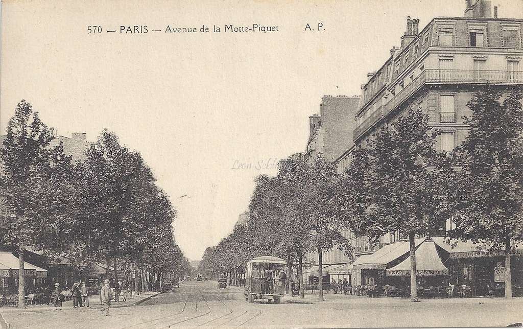 AP 570 - Avenue de la Motte-Piquet