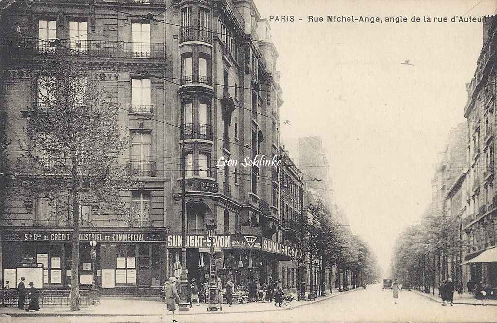 Bazar d'Auteuil - Rue Michel-Ange, angle de la rue d'Auteuil