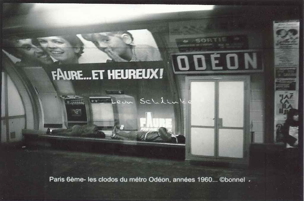 Bonnel - Les clodos du métro Odéon vers 1960