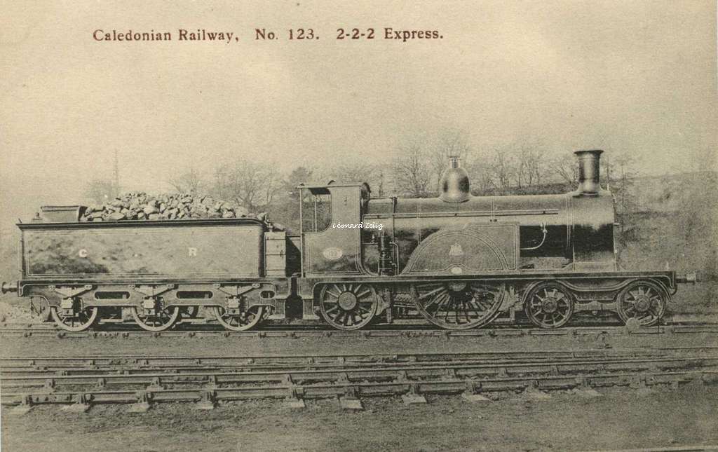 Caledonian Railway N° 123 - 2-2-2 Express