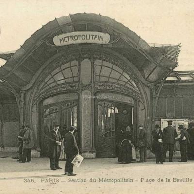 CLC 346 - Station du Métropolitain - Place de la Bastille