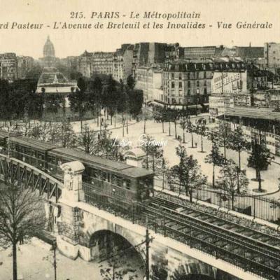 CM 215 - Le Métropolitain, Avenue de Breteuil et les Invalides