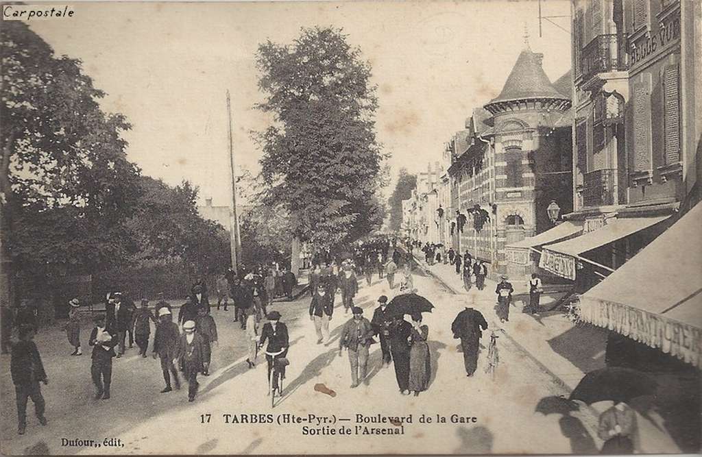 Dufour 17 - Tarbes - Boulevard de la Gare - Sortie de l'Arsenal