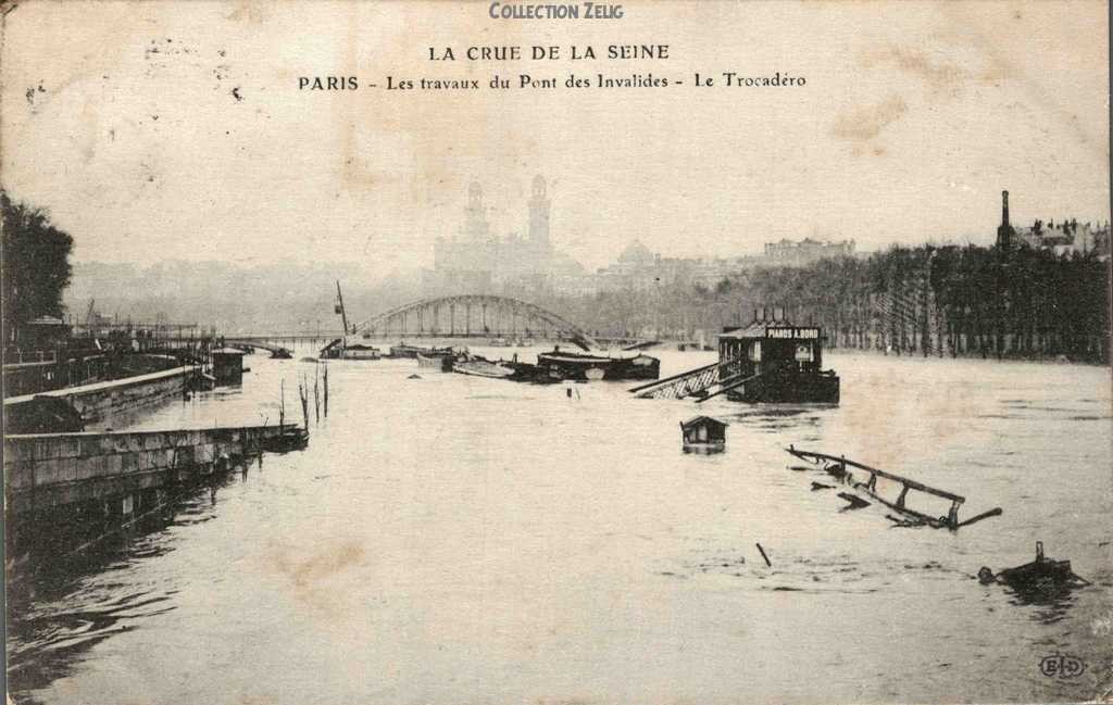 Les Travaux du Pont des Invalides - Le Trocadéro