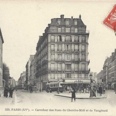 FF 339 - Carrefour des rues du Cherche-Midi et Vaugirard