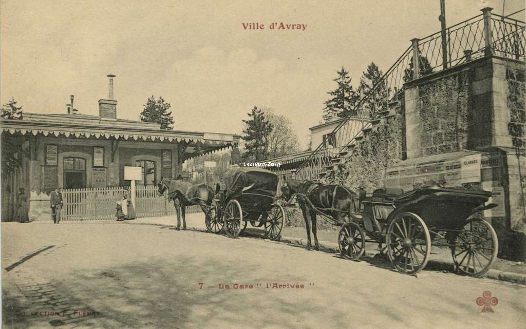 FF 7 - Ville d'Avray - La Gare 'l'Arrivée'