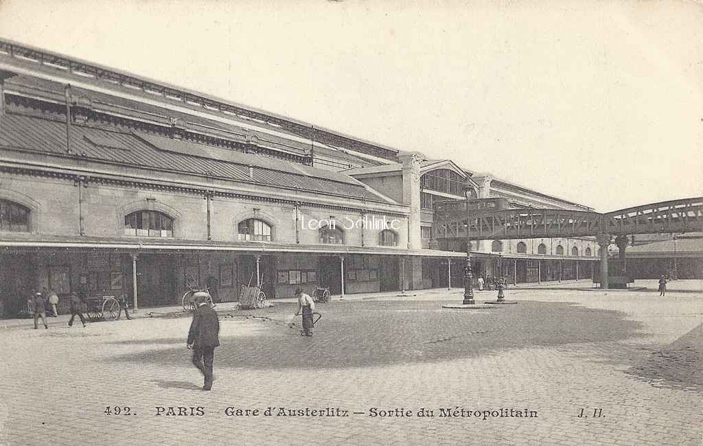 JH 492 - Gare d'Austerlitz - Sortie du Métropolitain