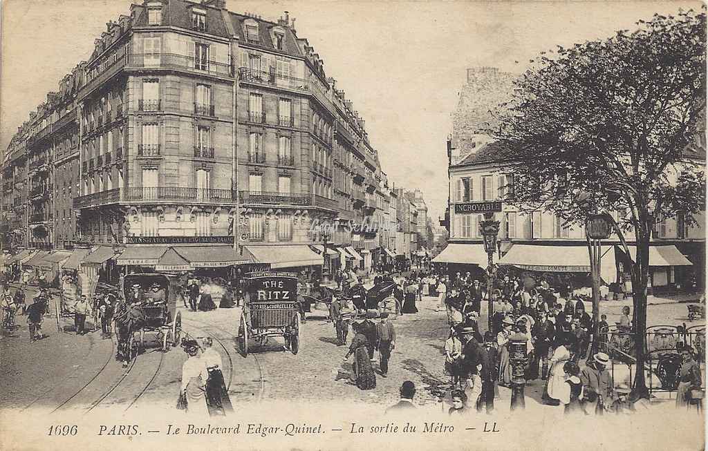 LL 1696 - Le Boulevard Edgar-Quinet - La sortie du Métro