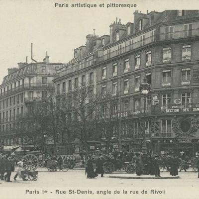 PARIS I° - Rue Saint-Denis - Angle de la Rue de Rivoli