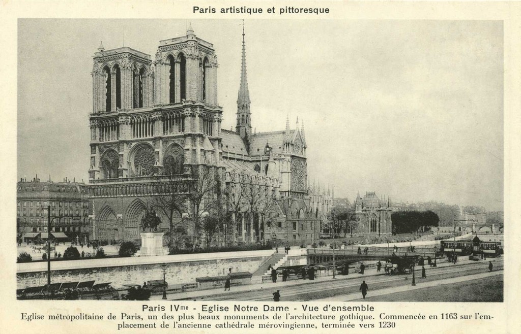 PARIS IV° - Eglise Notre Dame - Vue d'ensemble