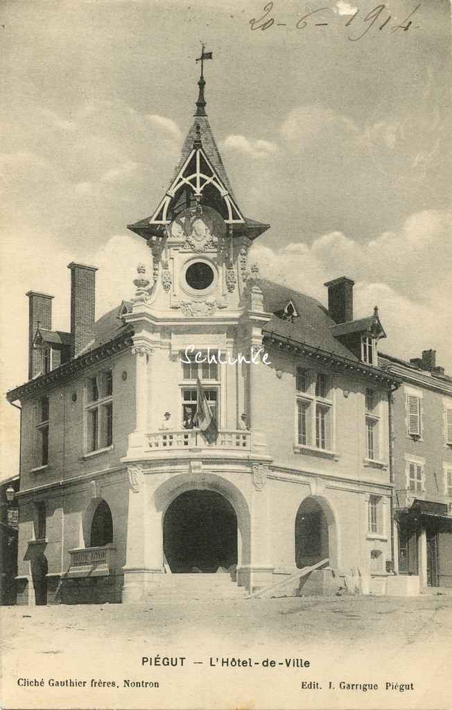 Piégut-Pluviers - L'Hôtel de Ville (Garrigue)
