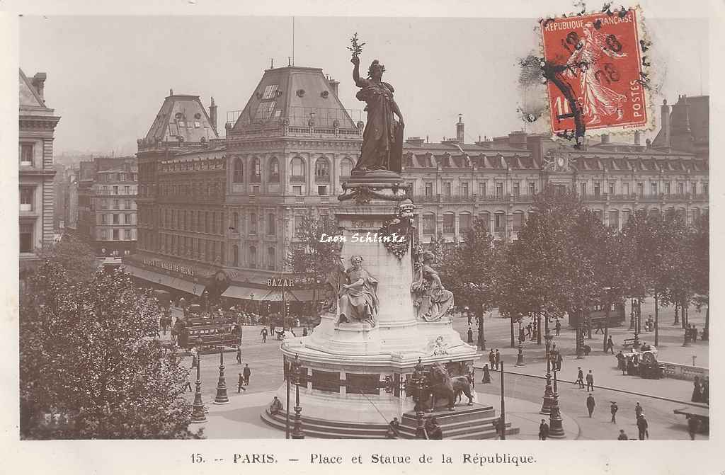 Rose 15 - Place et Statue de la République