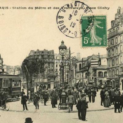 SRA 70 - PARIS- Station du Métro et des Tramways, place Clichy