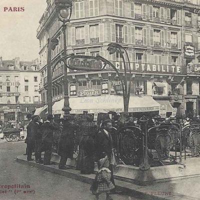 Tout Paris 1119 - Le Métropolitain Station ''Châtelet''